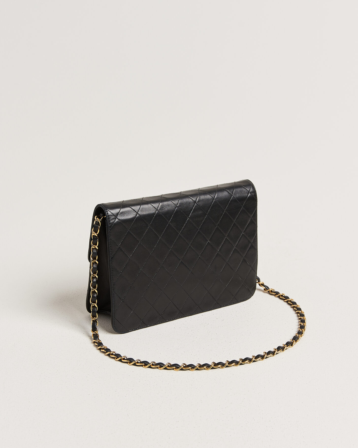 Men | Pre-Owned & Vintage Bags | Chanel Pre-Owned | Single Flap Bag Black