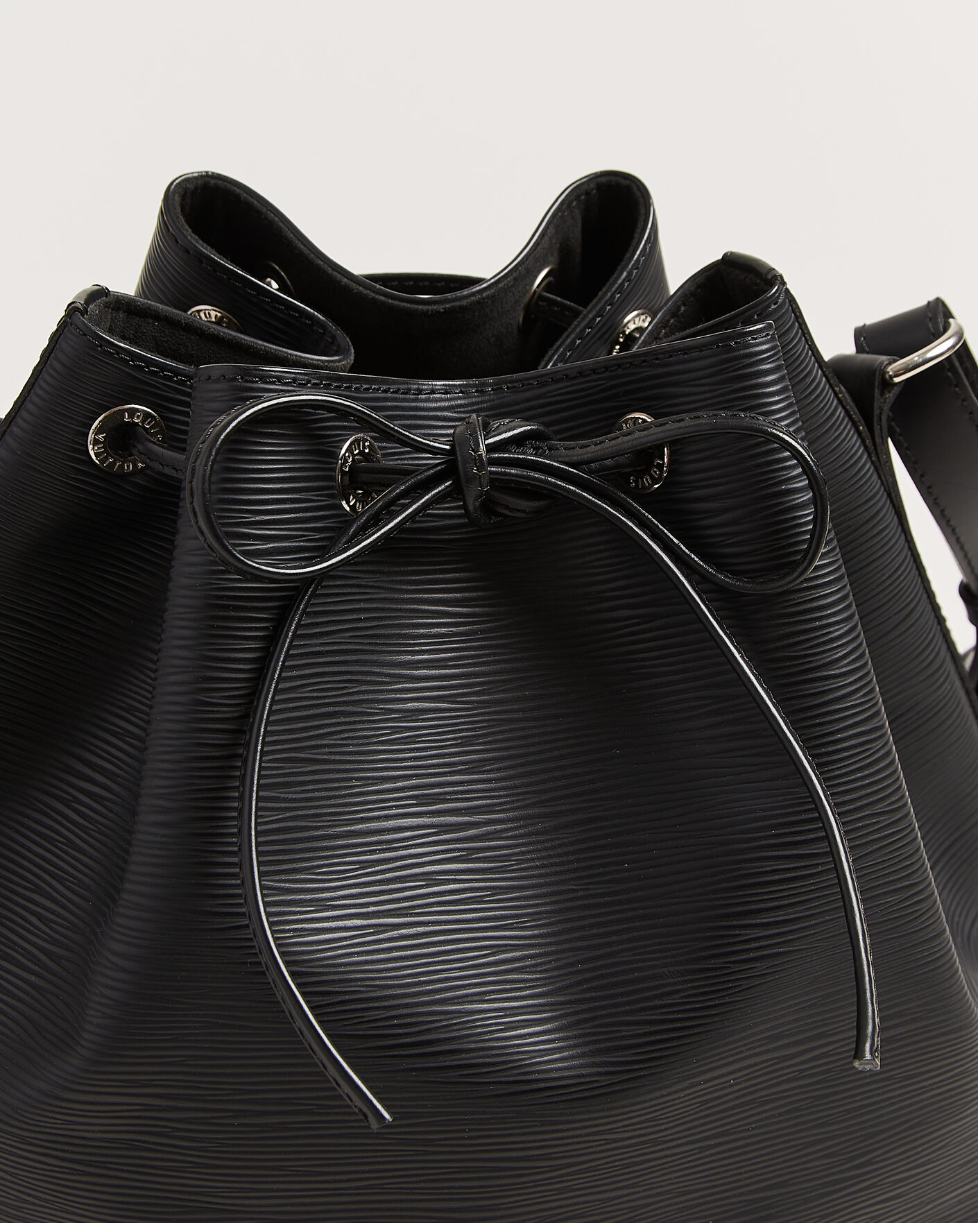 Men | Pre-Owned & Vintage Bags | Louis Vuitton Pre-Owned | Noé Epi Leather Black