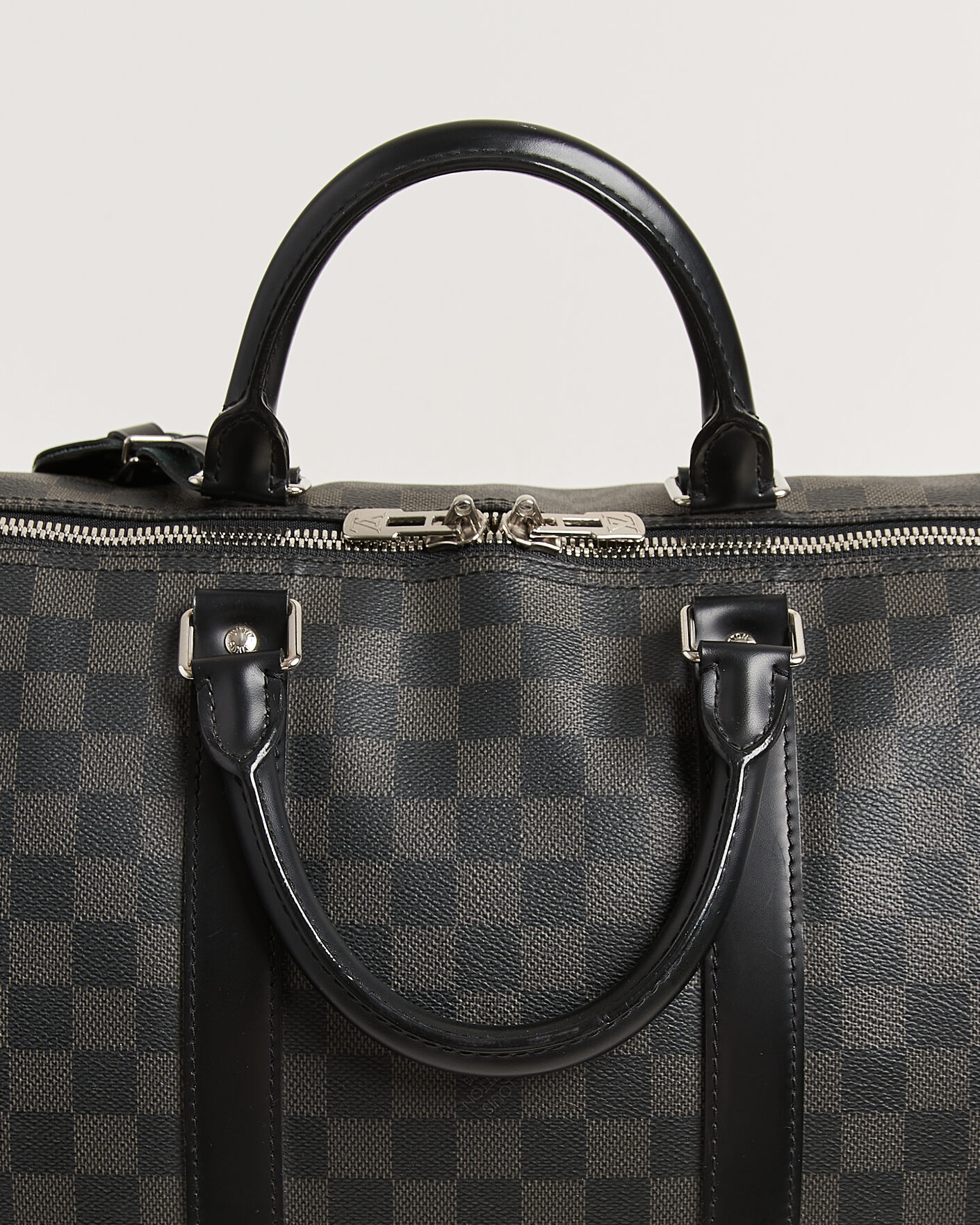 Men | Pre-Owned & Vintage Bags | Louis Vuitton Pre-Owned | Keepall Bandouliére 55 Damier Graphite