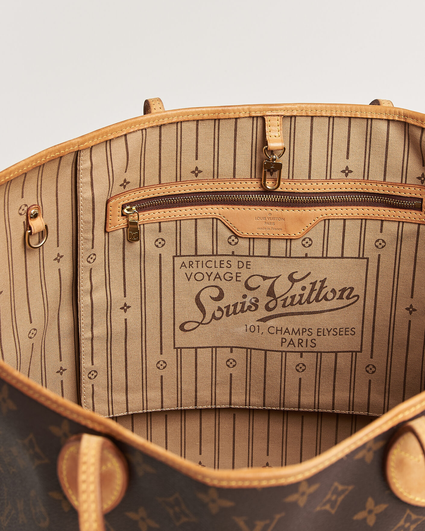 Men | Pre-Owned & Vintage Bags | Louis Vuitton Pre-Owned | Neverfull GM Monogram