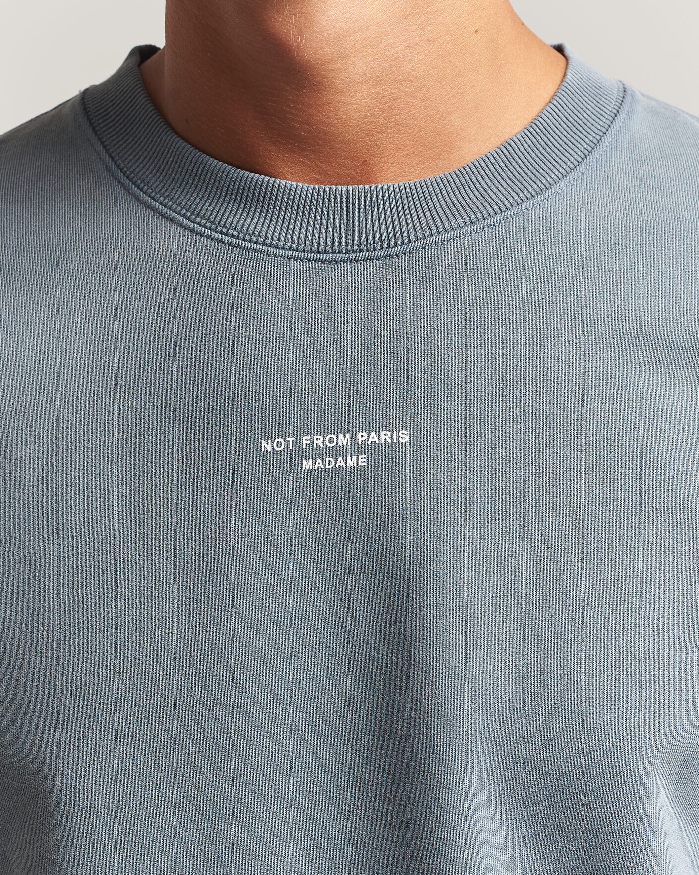Men | Sweaters & Knitwear | Drôle de Monsieur | Classic Slogan Sweatshirt Dark Grey