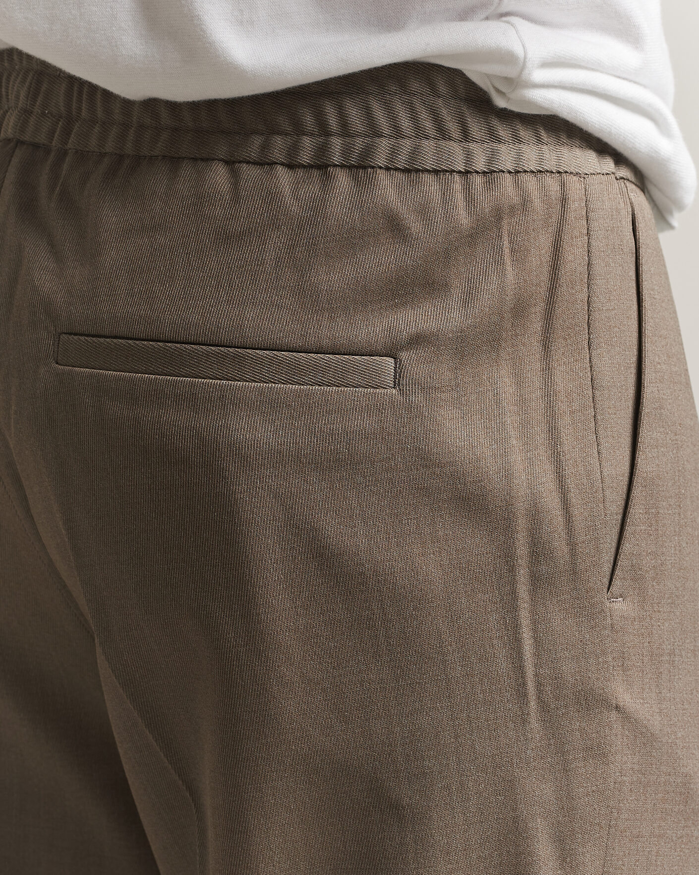 Men | Trousers | Filippa K | Theo Relaxed Wool Trousers Stone Taupe