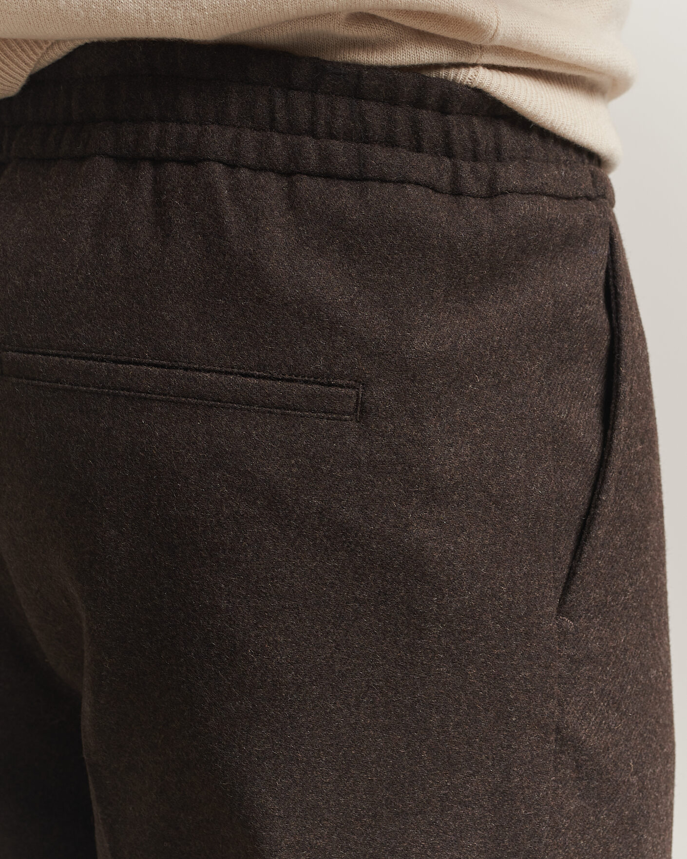 Men | Trousers | Filippa K | Theo Relaxed Flannel Trousers Walnut Brown