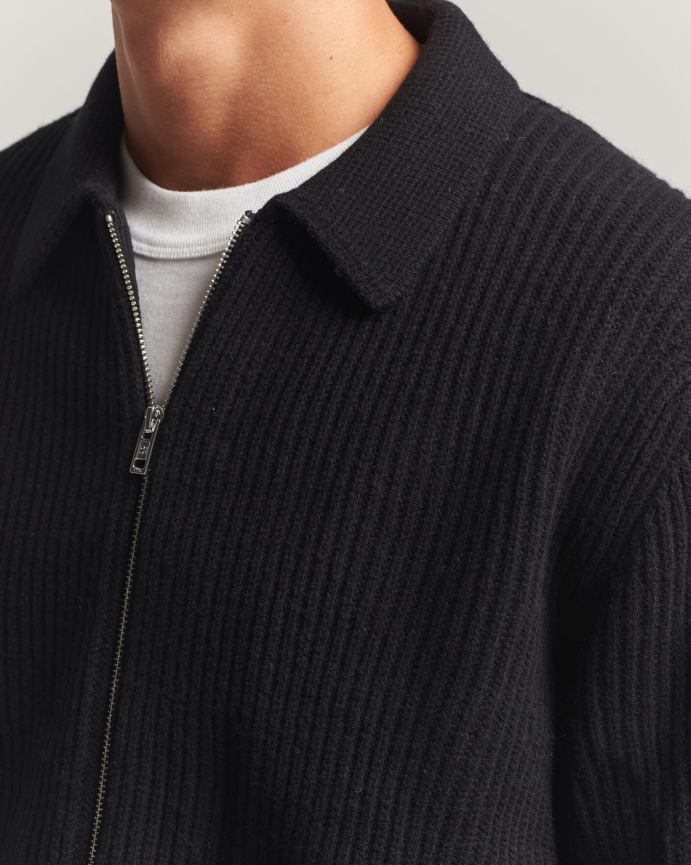 Men | Sweaters & Knitwear | Filippa K | Ribbed Wool Knitted Full Zip Black