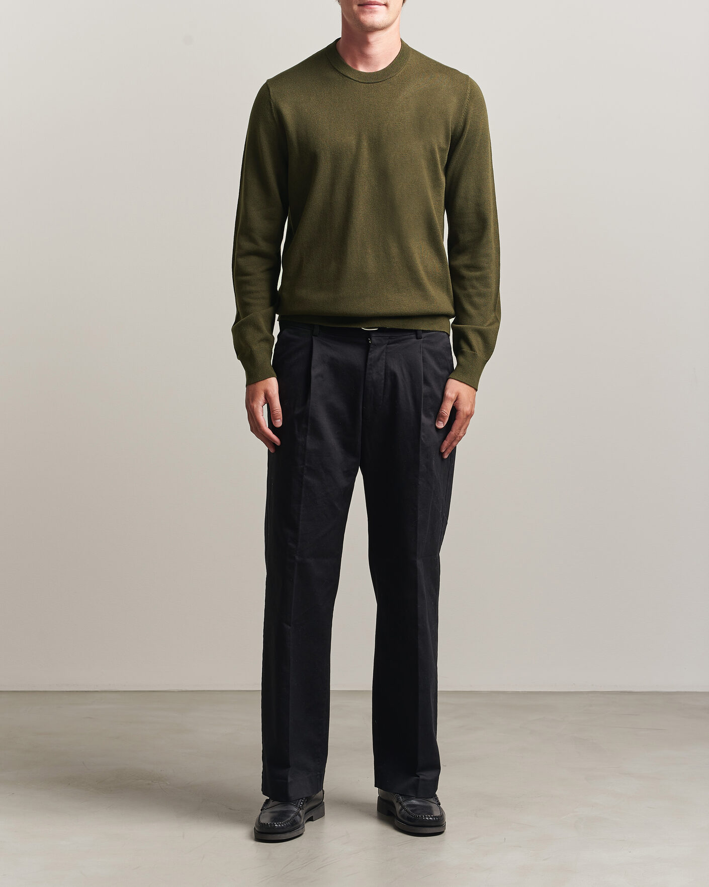 Men | Sweaters & Knitwear | Filippa K | Cotton Merino Knitted Sweater Dark Moss Green