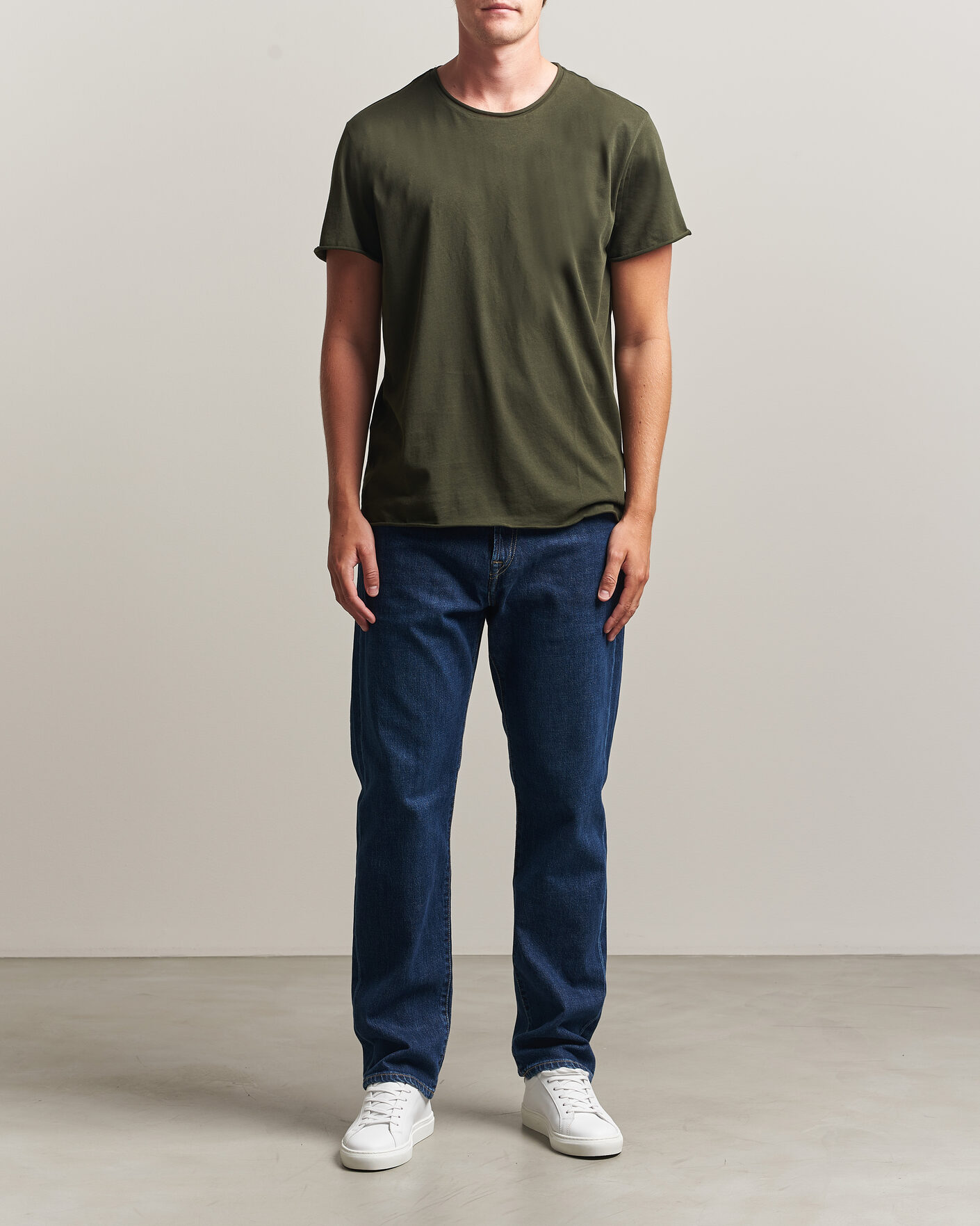 Men | T-Shirts | Filippa K | Roll Neck Crew Neck T-Shirt Night Green