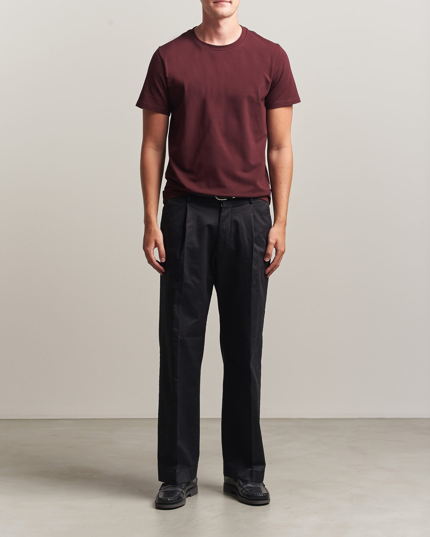 Men | T-Shirts | Filippa K | Soft Lycra T-Shirt Dark Burgundy