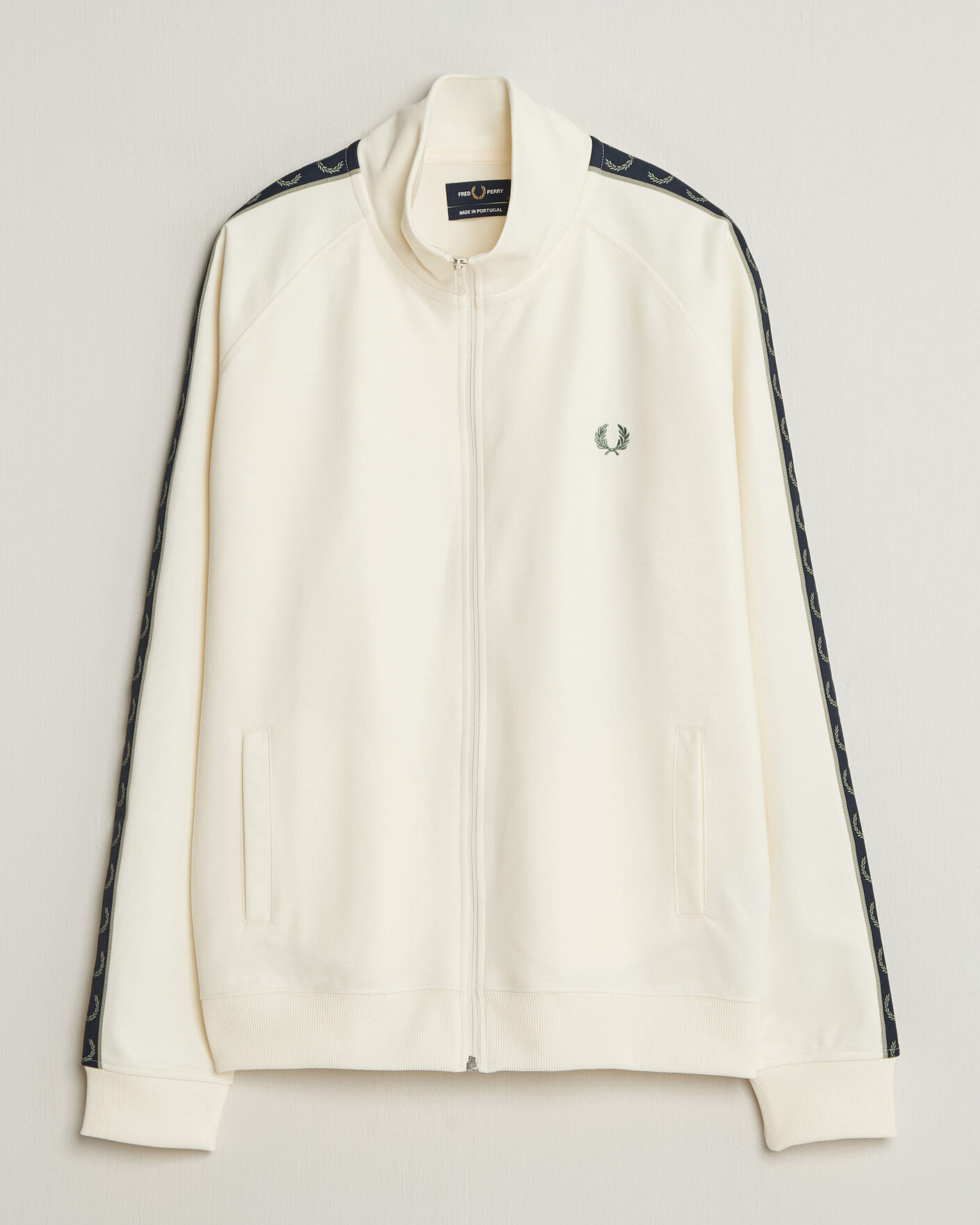 Men | Sweaters & Knitwear | Fred Perry | Taped Track Jacket Ecru
