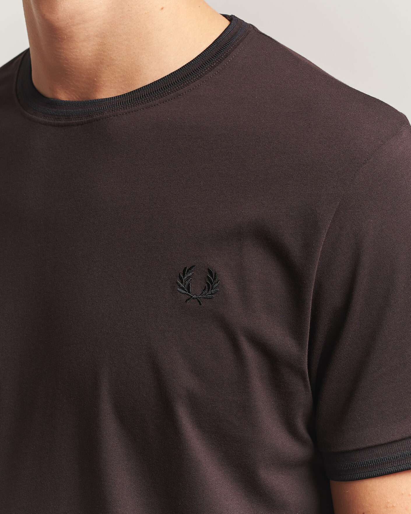 Men | T-Shirts | Fred Perry | Twin Tipped T-Shirt Rich Brown