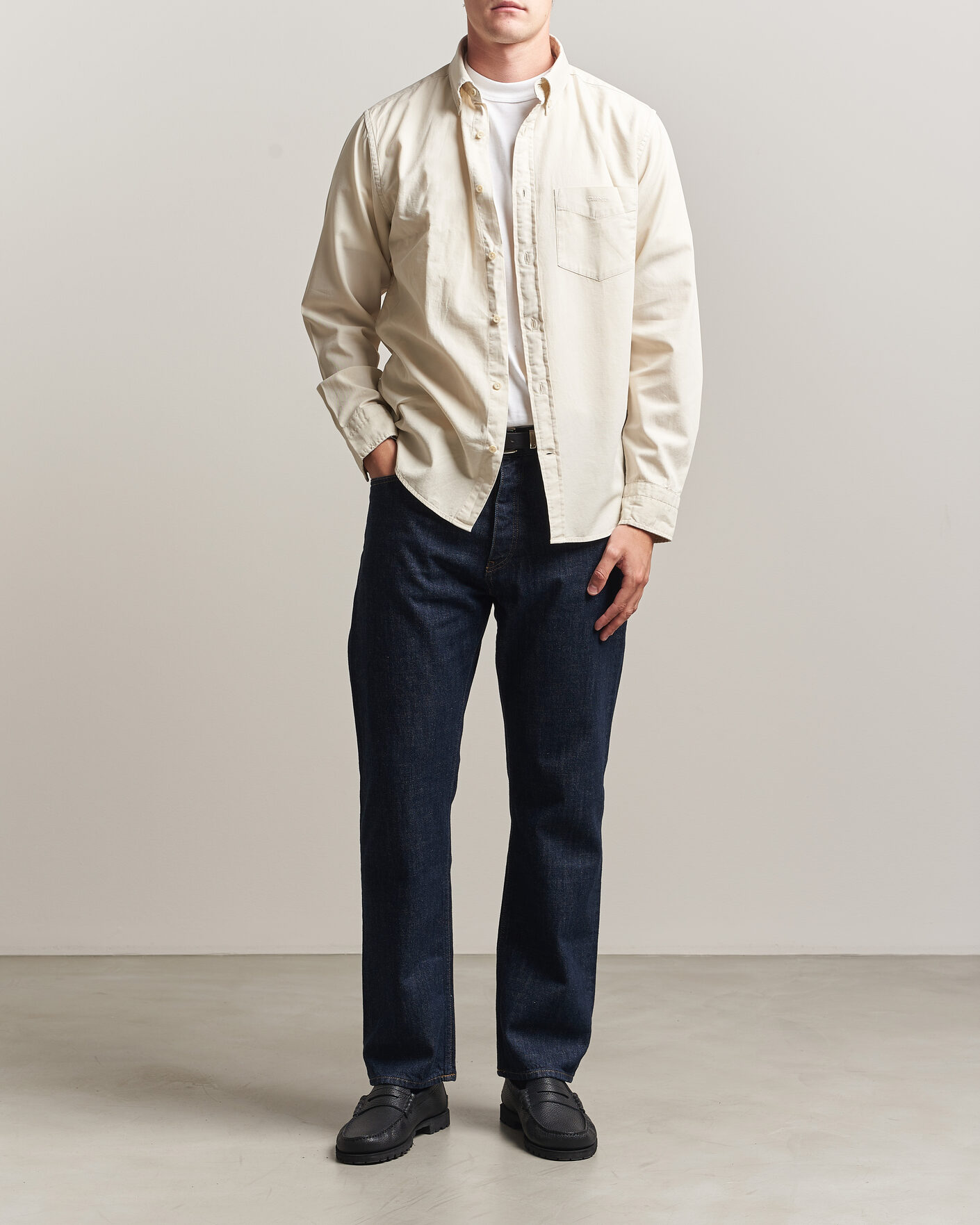 Men | Shirts | Gant | Regular Fit Garment Dyed Twill Shirt Sand