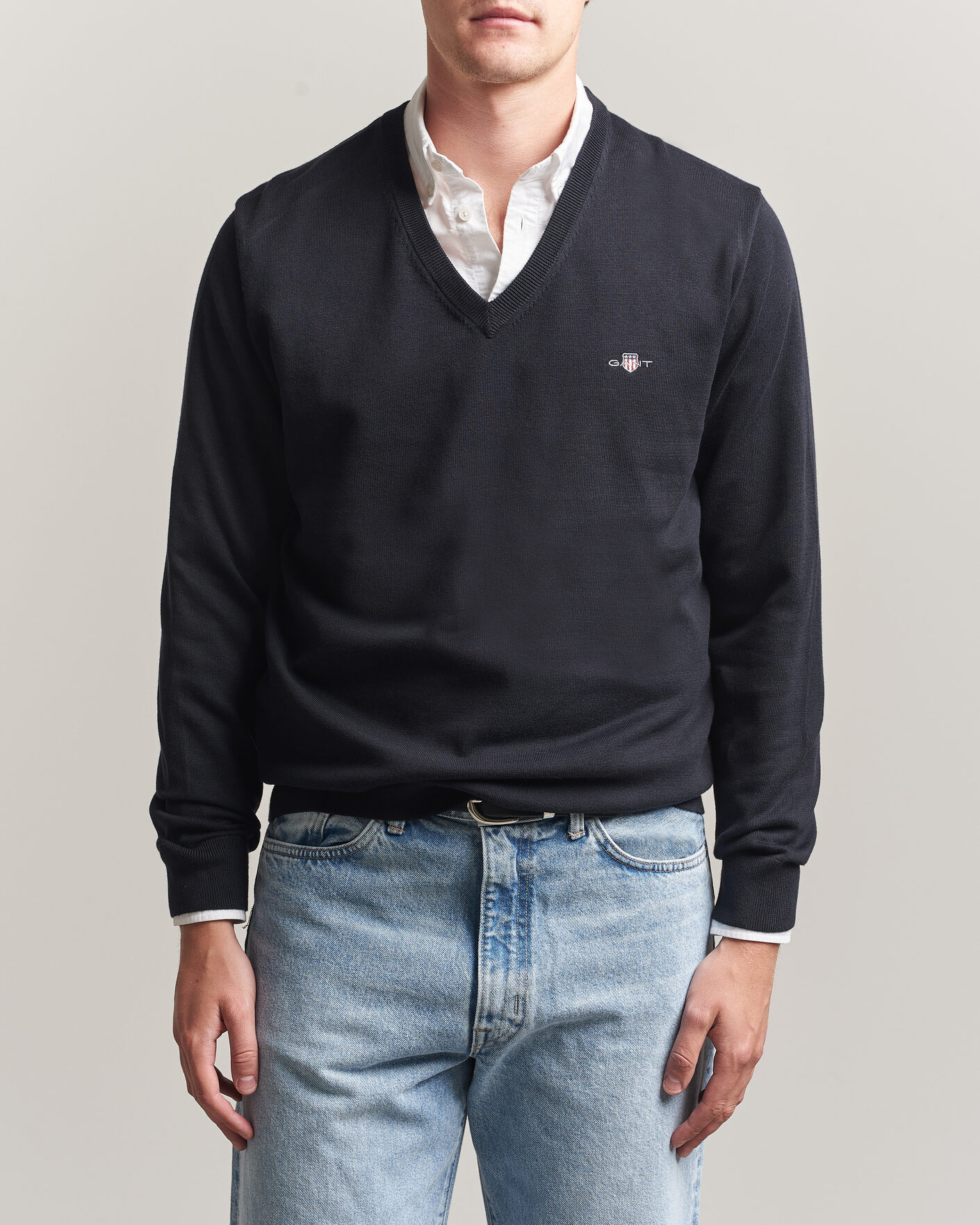 Men | Sweaters & Knitwear | Gant | Classic Cotton V-Neck Black