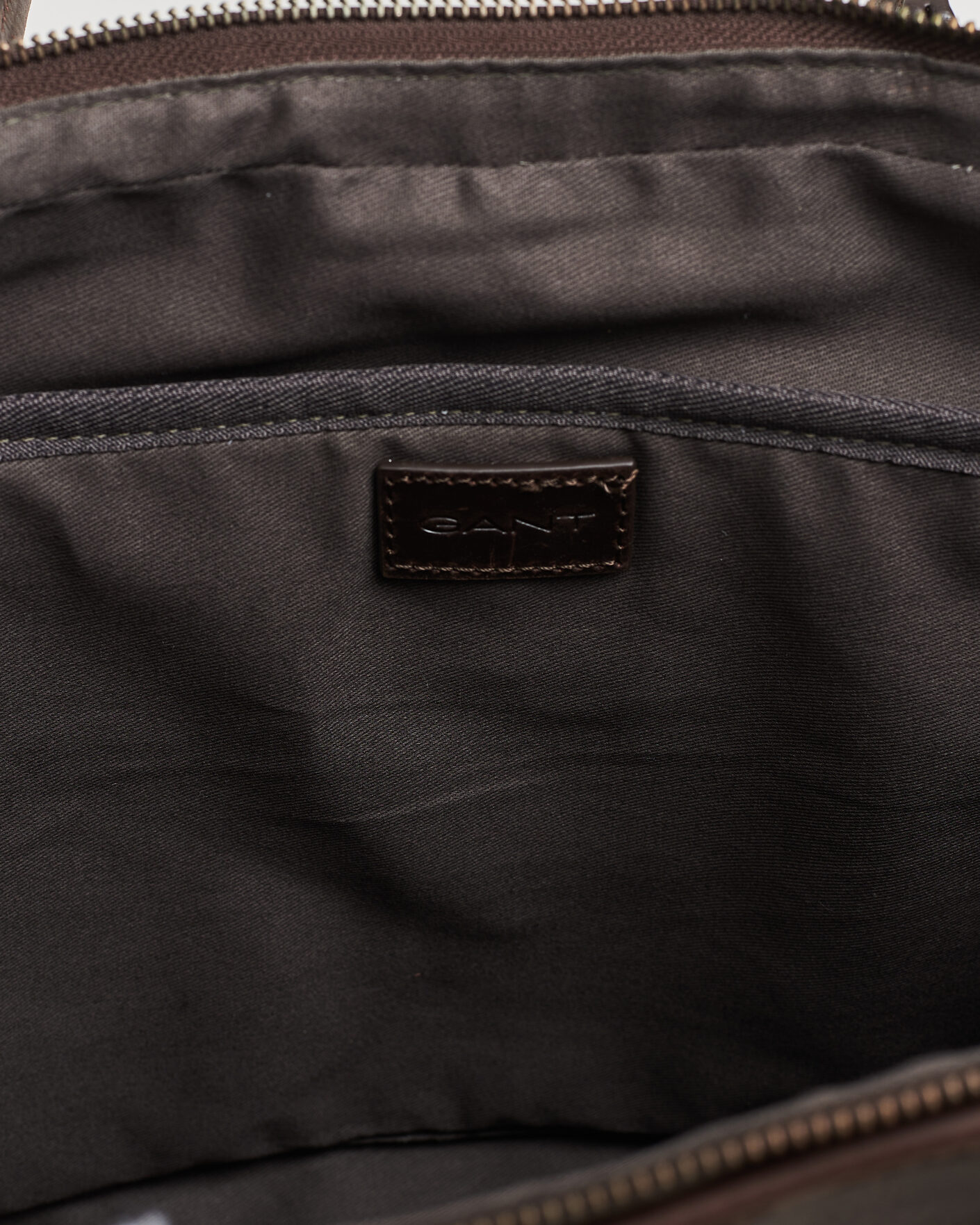 Men | Bags | Gant | Modern Premium Canvas Commuter Bag Faded Taupe