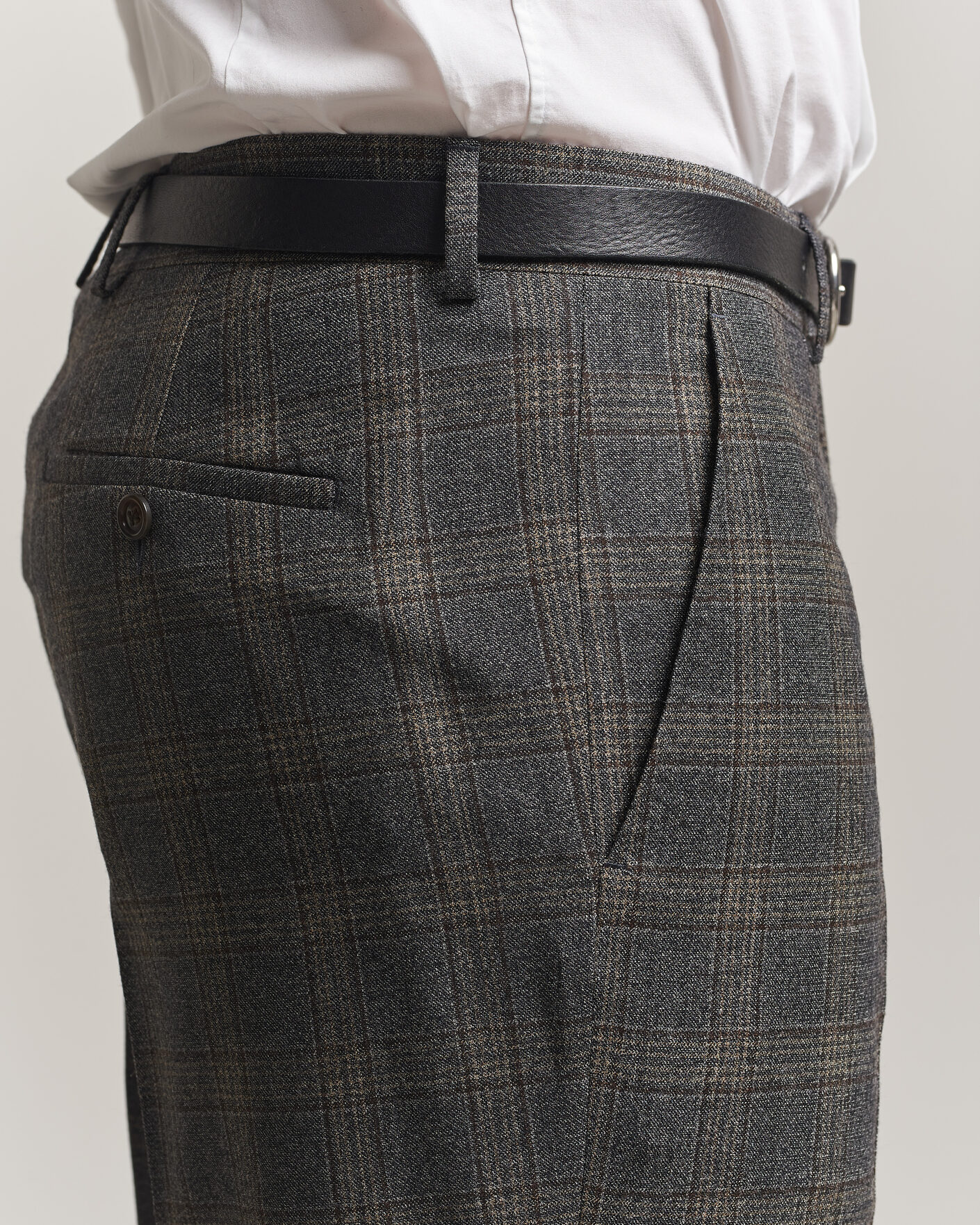 Gant Wool Glencheck Suit Trousers Ceramic Grey at CareOfCarl.com