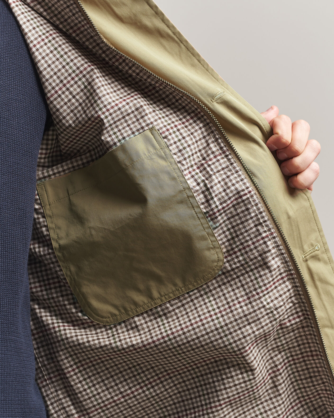 Men | Coats & Jackets | Gant | Cotton Barn Jacket Light Taupe