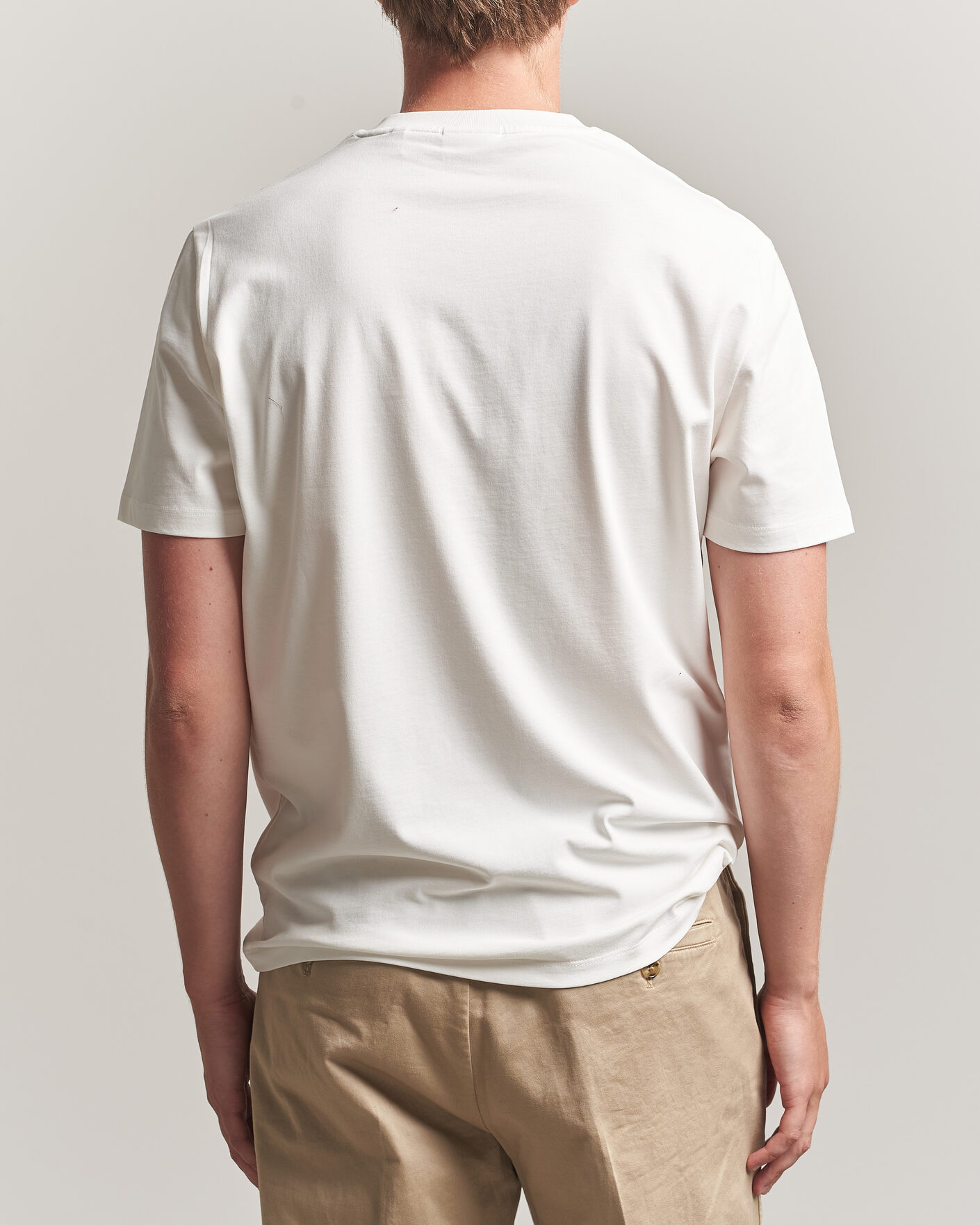 Men | T-Shirts | Gant | YALE Crew Neck T-Shirt Eggshell