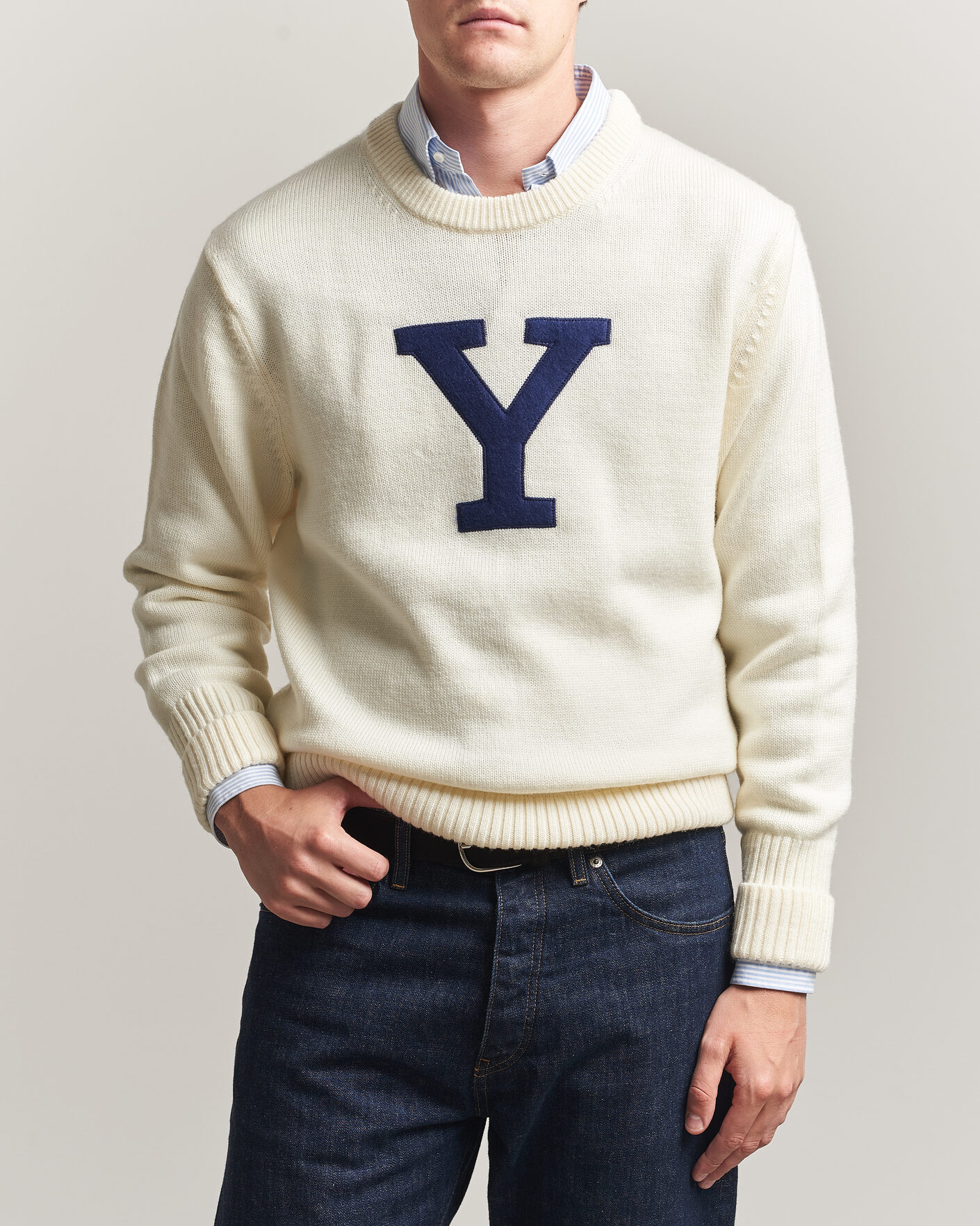 Men | Sweaters & Knitwear | Gant | YALE Merino Crew Neck Cream
