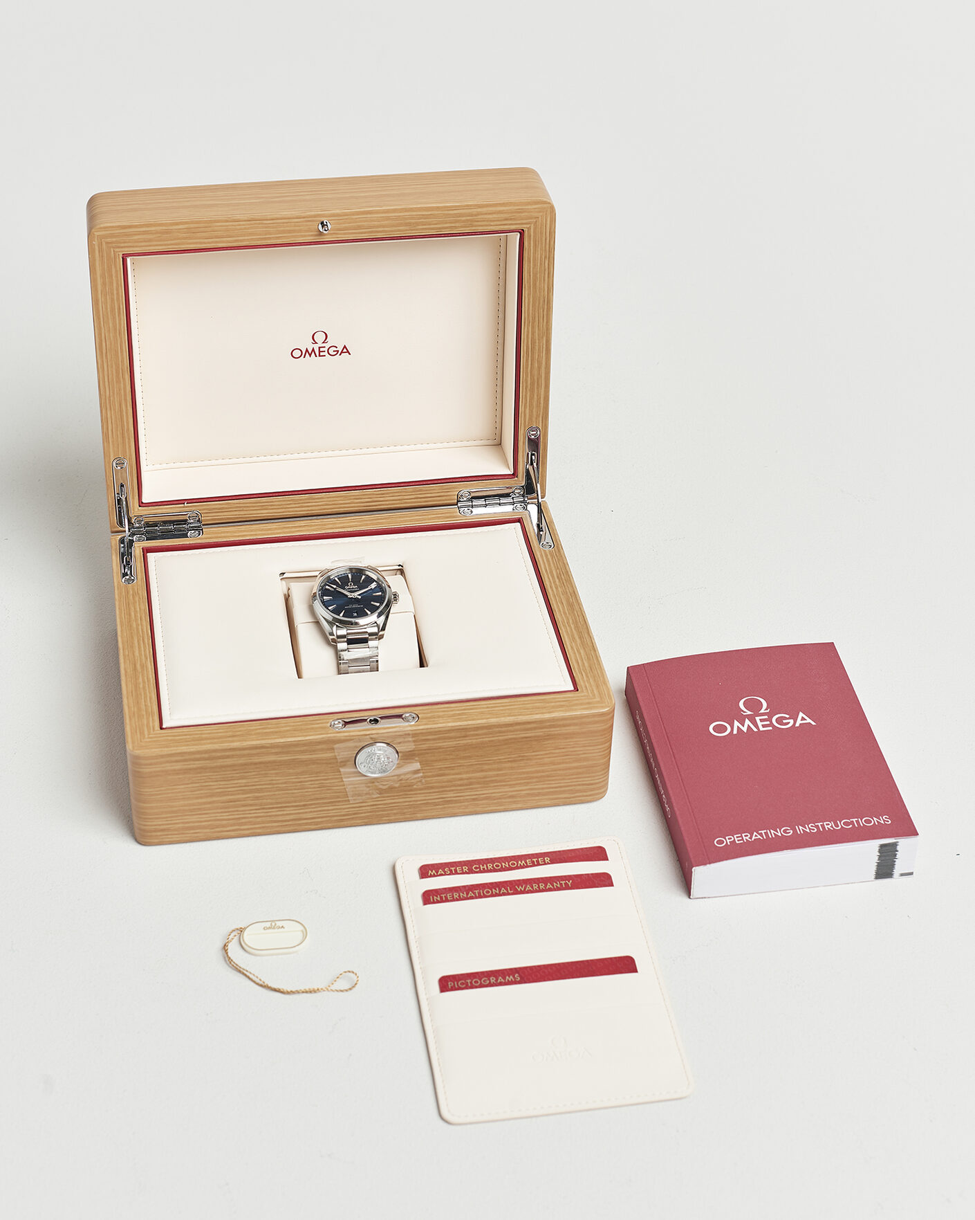Men | Pre-Owned & Vintage Watches | Omega Pre-Owned | Seamaster Aqua Terra 150