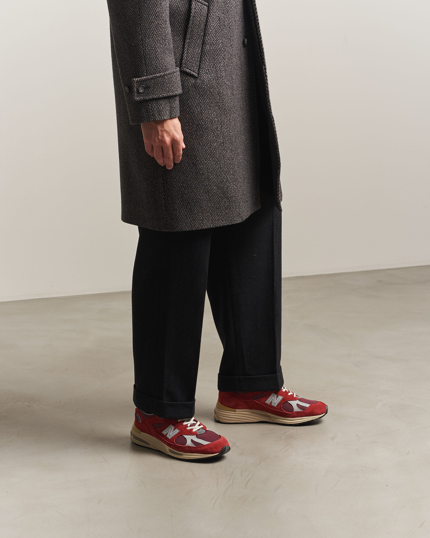 Men | Sneakers | New Balance Made In US & UK | New Balance Made in Made in UK 991v2 Vintage Sports Karanda Red