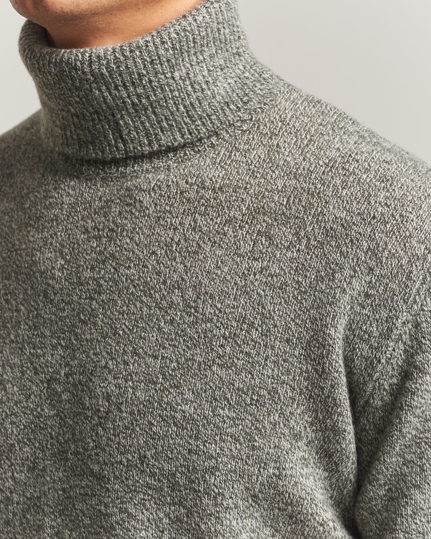 Men | Sweaters & Knitwear | Altea | Cloud Cashmere Blend Rollneck Green Melange