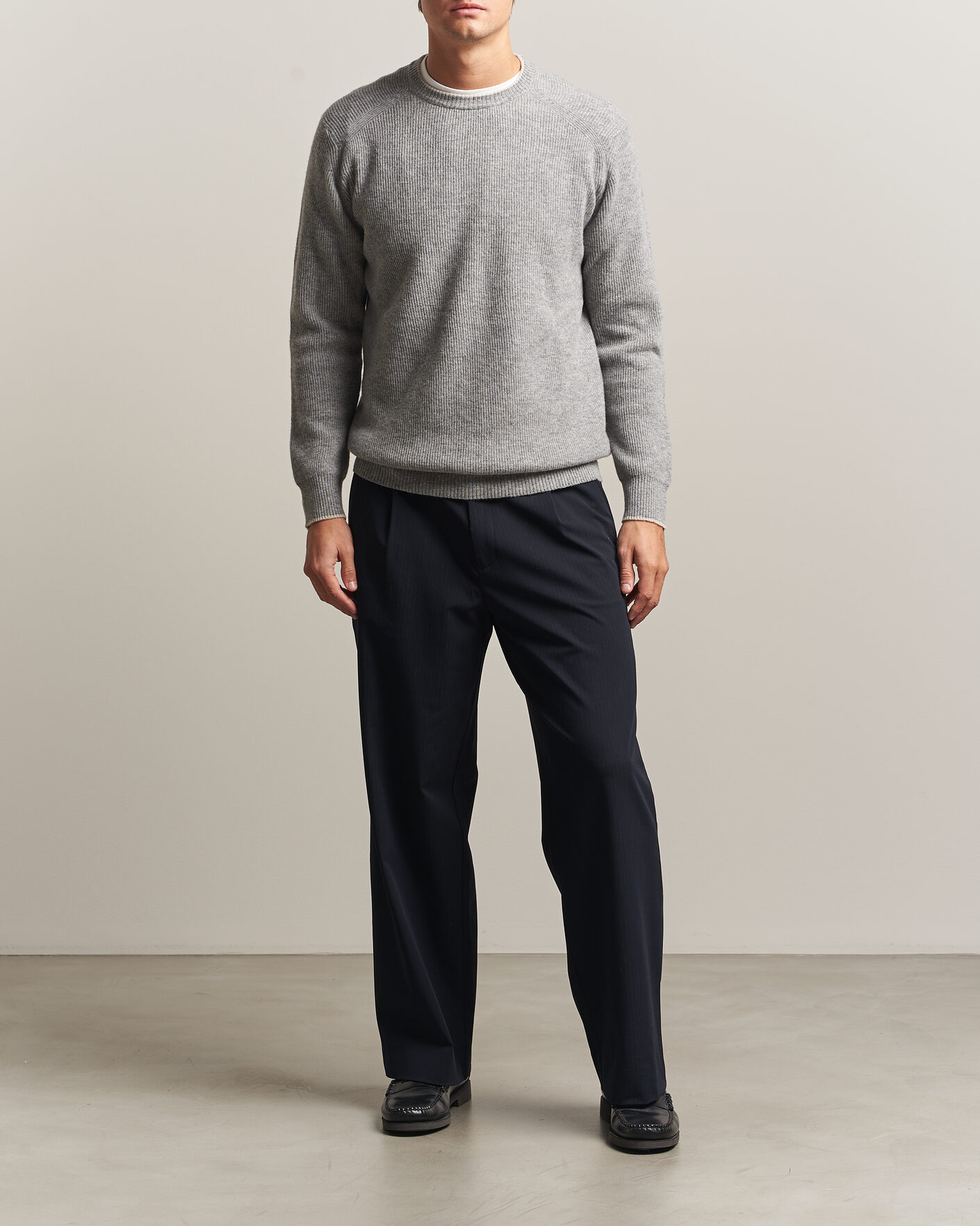 Men | Sweaters & Knitwear | Altea | Rib Wool Raglan Sweater Light Grey