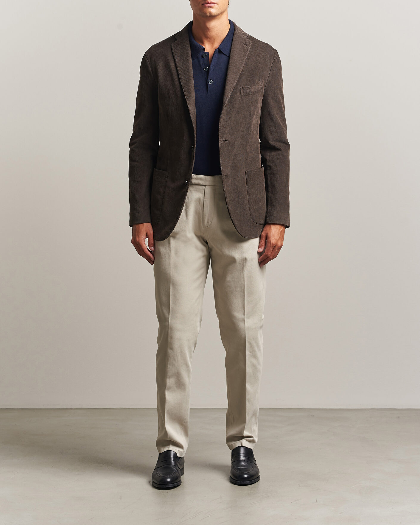 Men | Trousers | Boglioli | Pleated Cotton Twill Chinos Light Beige