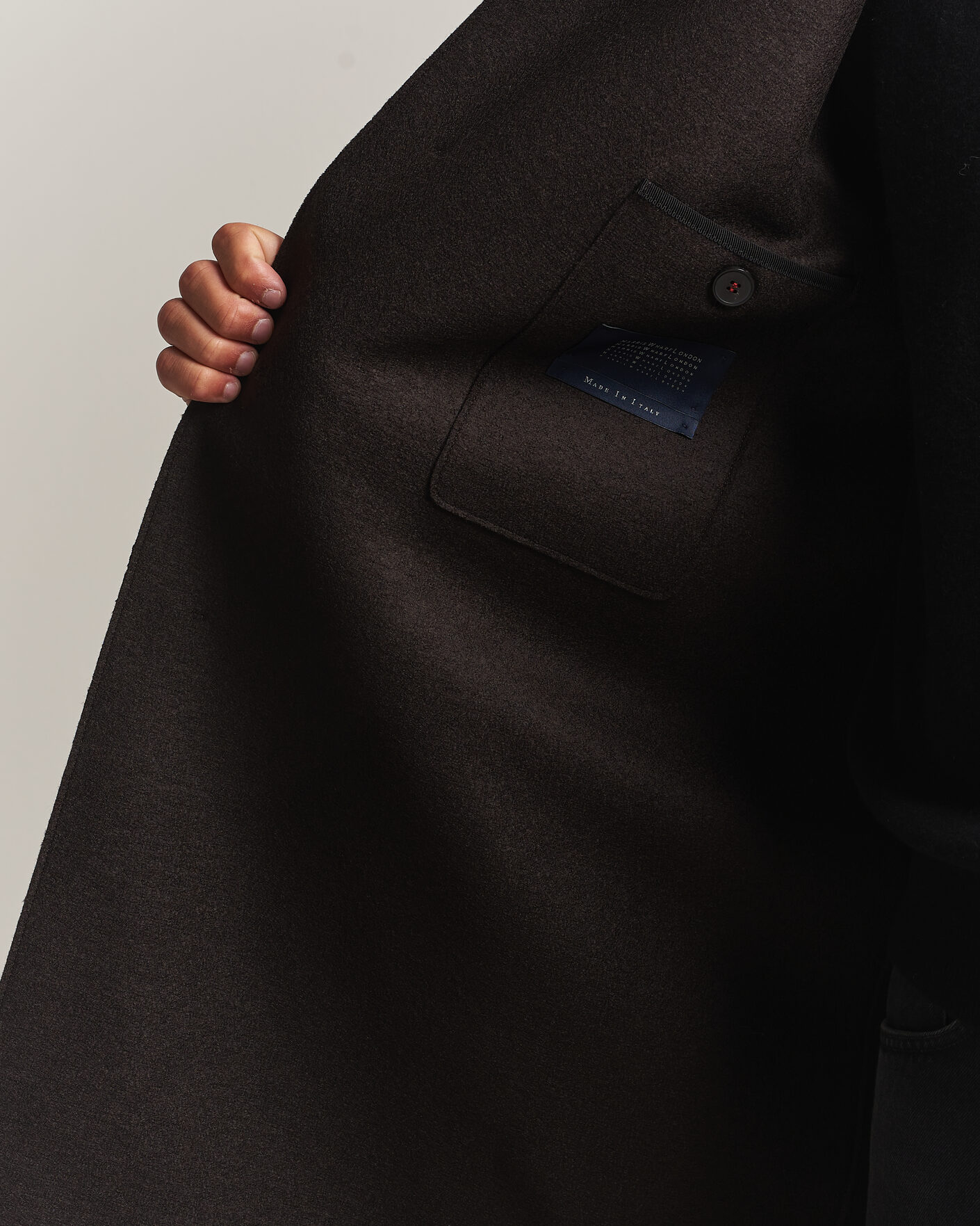 Men | Coats & Jackets | Harris Wharf London | Pressed Wool Mac Coat Dark Brown