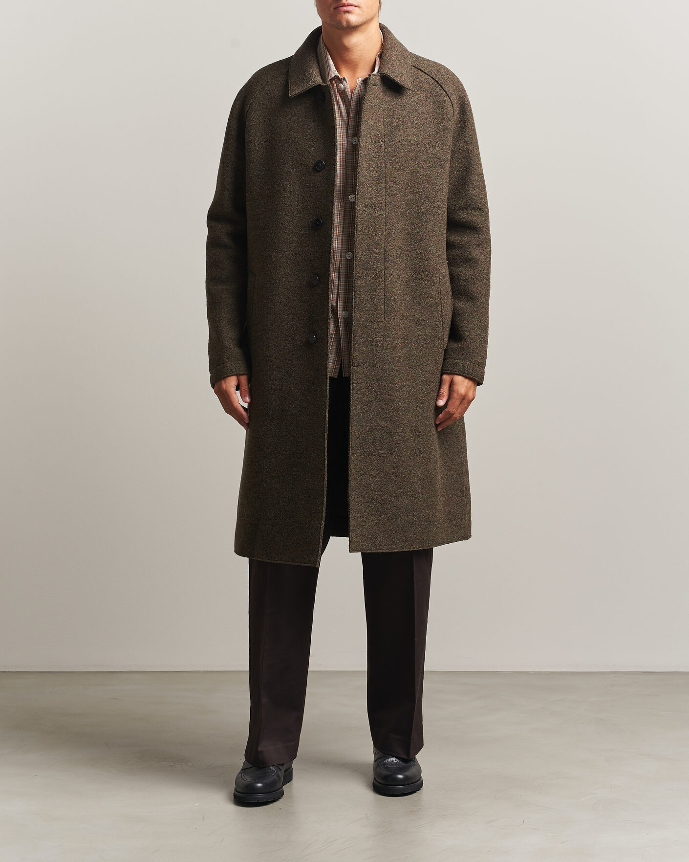 Men | Coats & Jackets | Harris Wharf London | Boiled Wool Fly Front Balmacan Coat Brown/Green