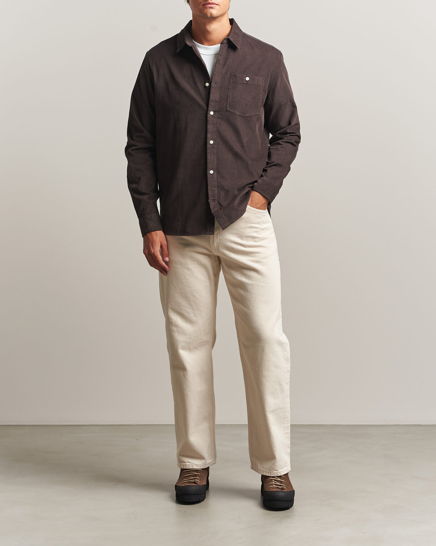 Men | Shirts | KnowledgeCotton Apparel | Regular Fit Cord Shirt Chocolate