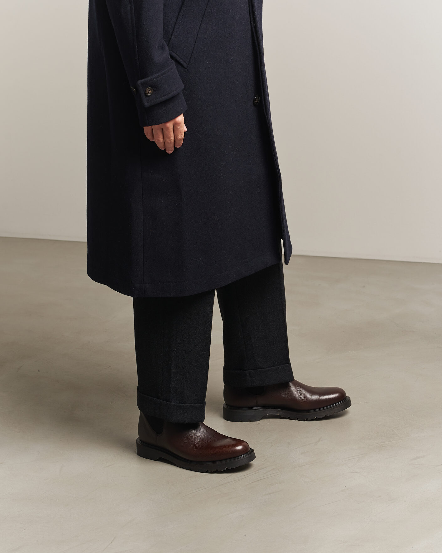 Men | Boots | Loake 1880 | Mccauley Heat Sealed Chelsea Dark Brown