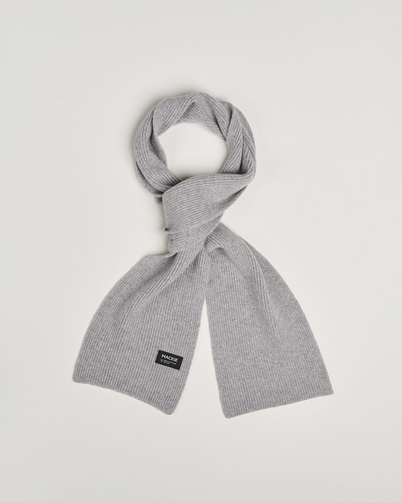 Men | Scarves | Robert Mackie | Clyde Lambswool Scarf Light Grey