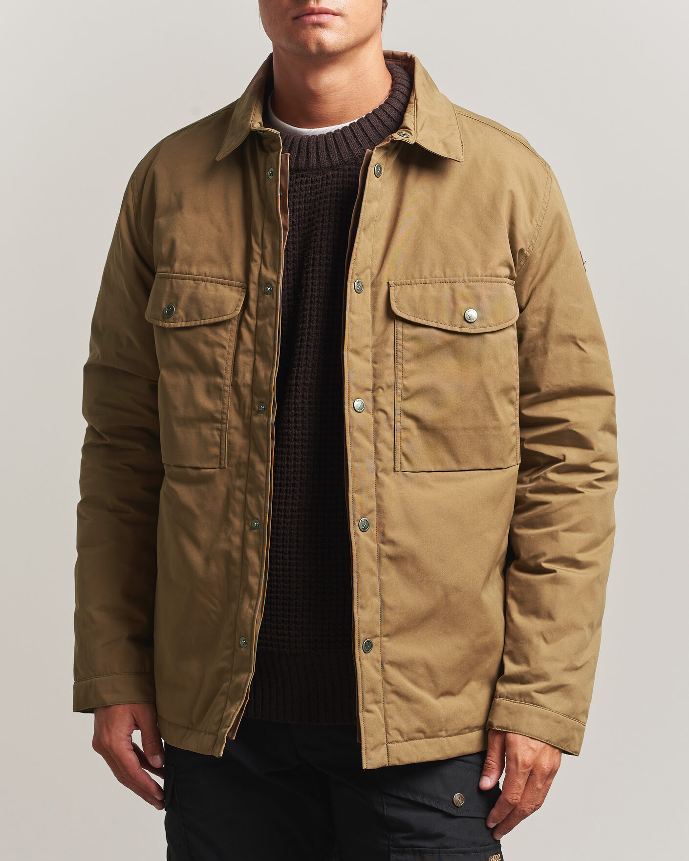 Men | Coats & Jackets | Fjällräven | Övik Down Shirt Jacket Wood Brown