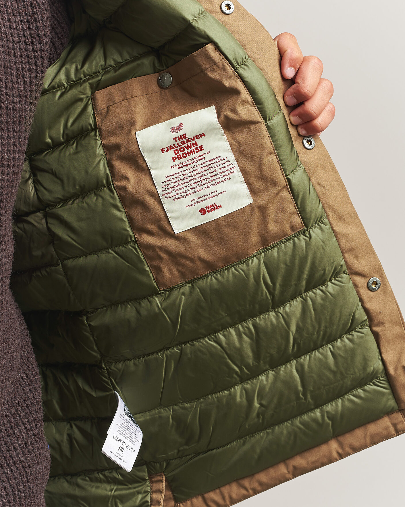 Men | Coats & Jackets | Fjällräven | Övik Down Shirt Jacket Wood Brown