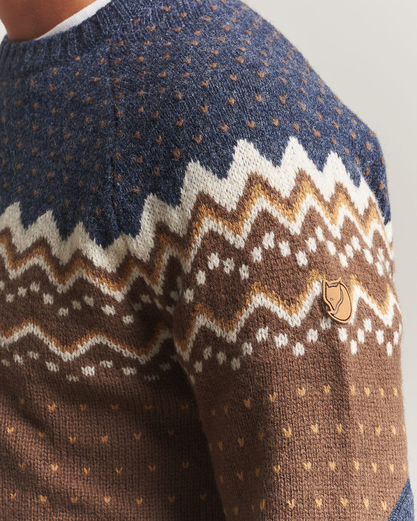 Men | Sweaters & Knitwear | Fjällräven | Övik Knit Wool Sweater Dark Oak