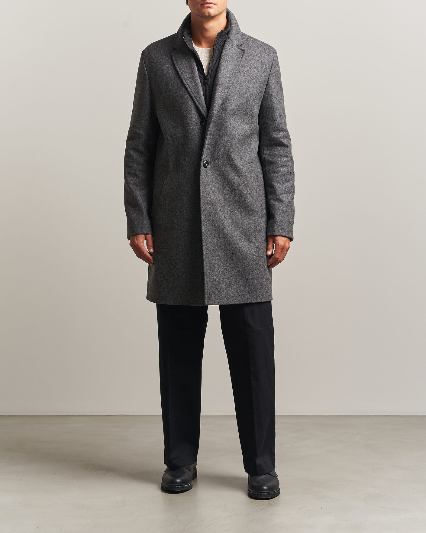 Men | Coats & Jackets | HUGO | Milogan Bib Coat Dark Grey