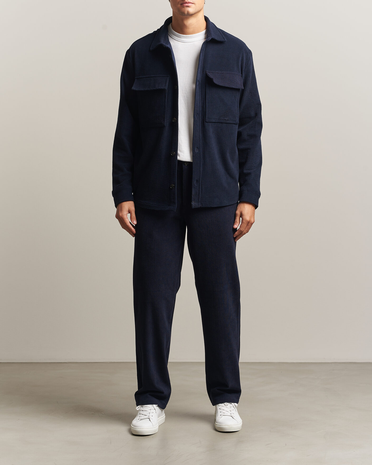 Men | Trousers | J.Lindeberg | Logan Drape Cord Pants JL Navy