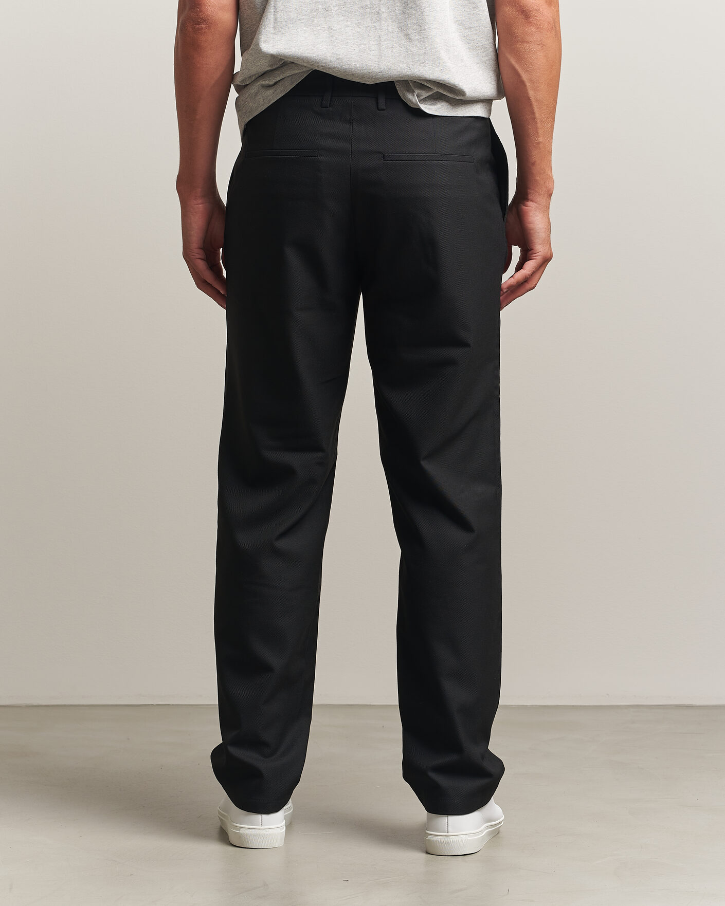 Men | Trousers | J.Lindeberg | Logan Brushed Twill Pants Black