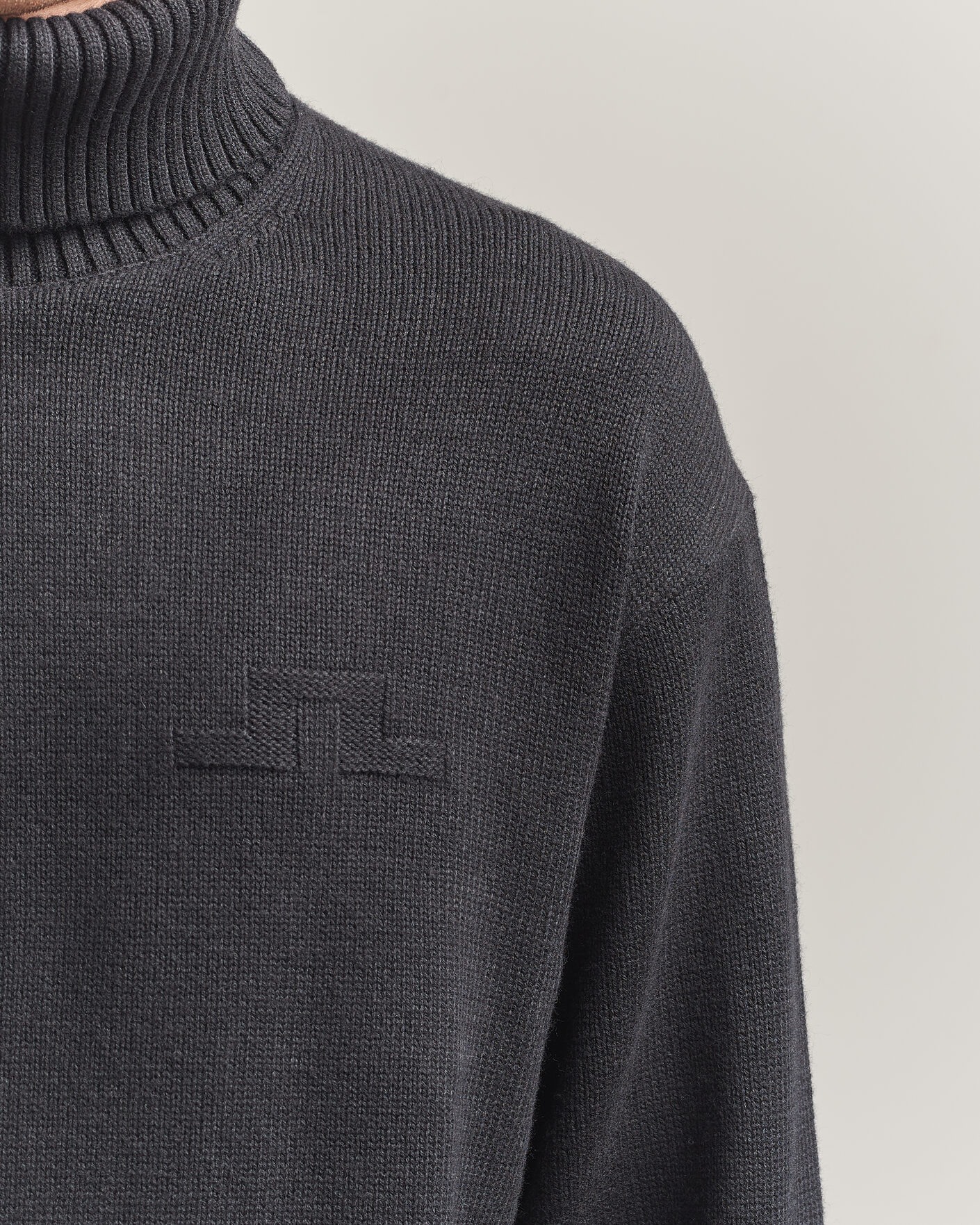 Men | Sweaters & Knitwear | J.Lindeberg | Eddy Wool/Cotton Knitted Turtleneck Black
