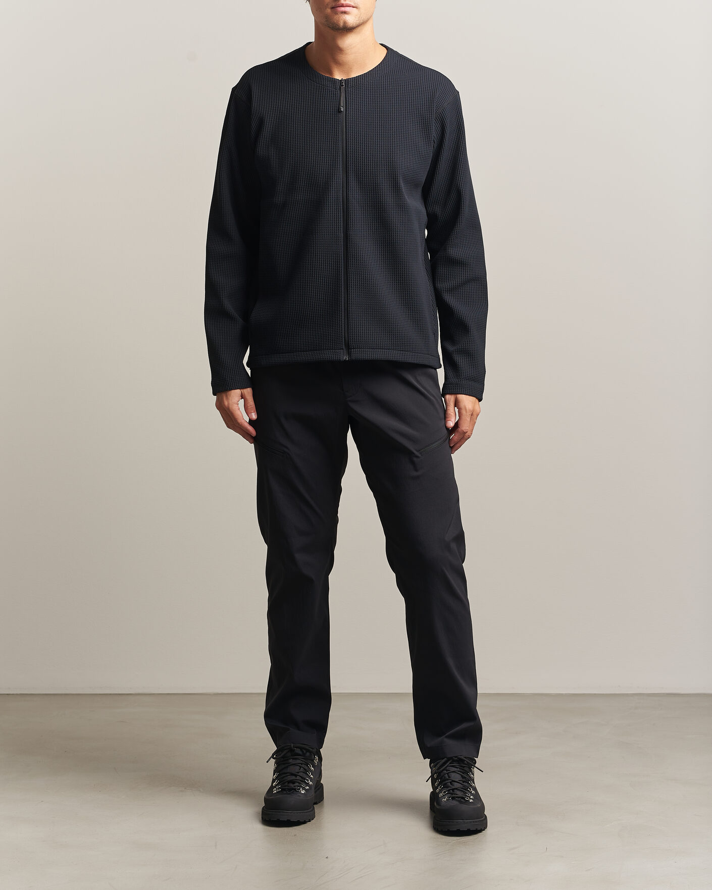 Men | Sweaters & Knitwear | Goldwin | WF Light Cardigan Black