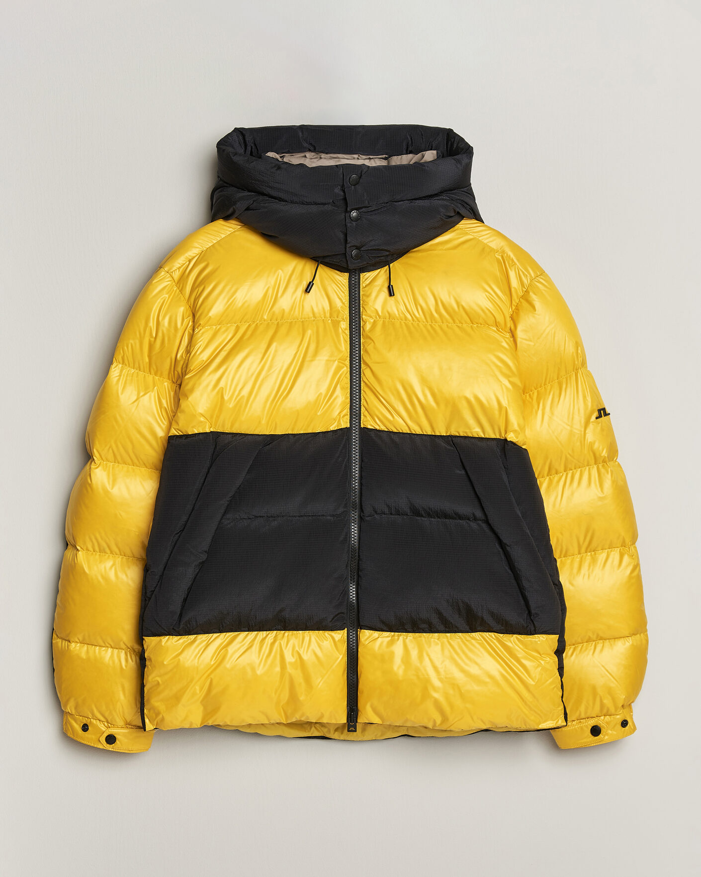 Men | Coats & Jackets | J.Lindeberg | Creek Block Hooded Down Jacket Bumblebee