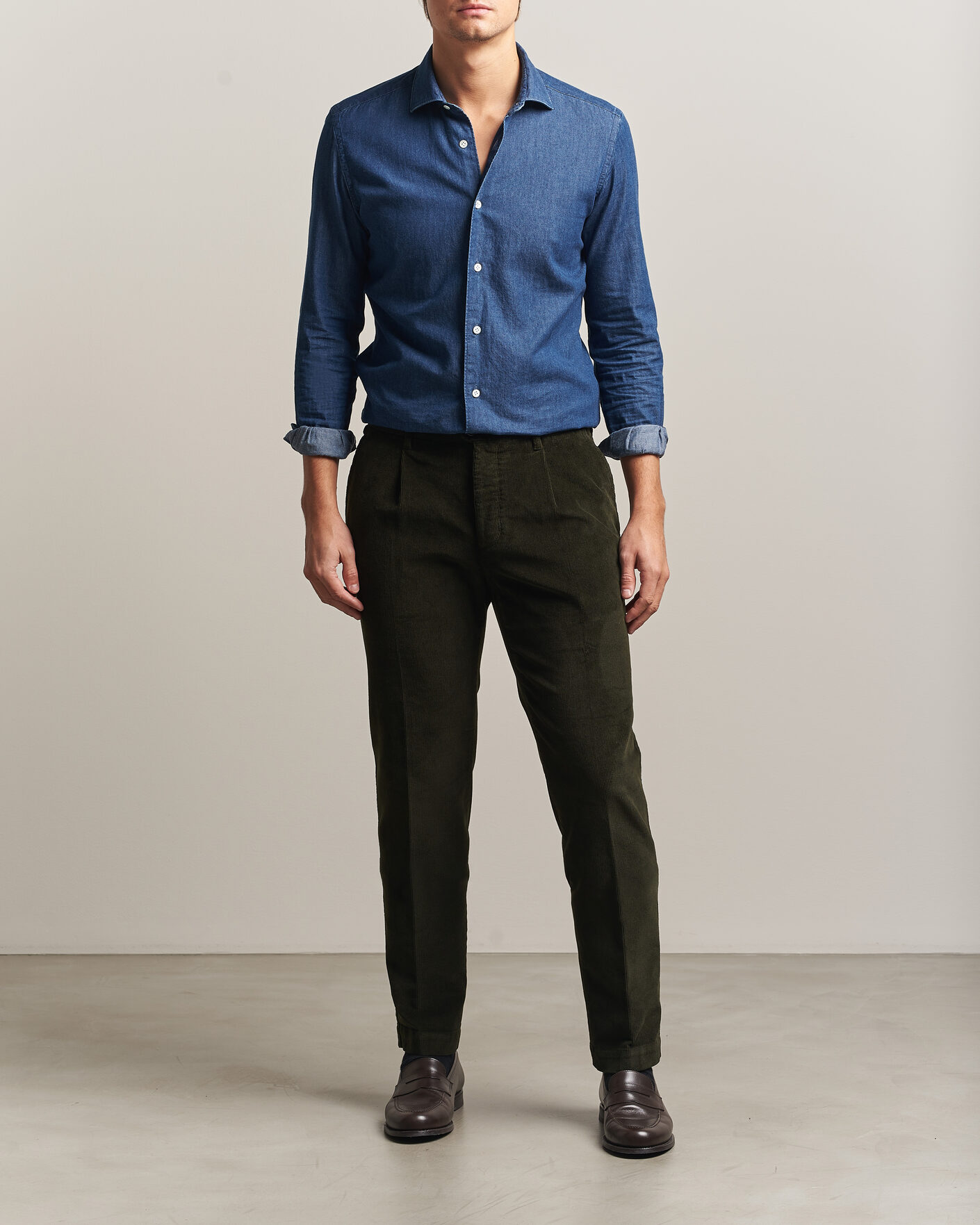 Men | Trousers | Incotex | Regular Fit Washed Corduroy Slacks Forest Green