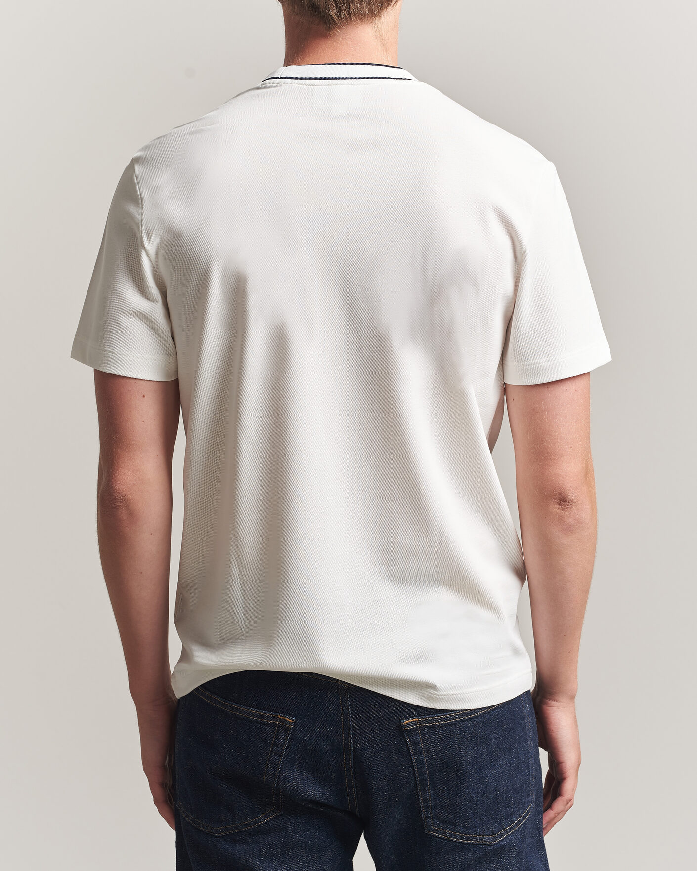 Men | T-Shirts | Lacoste | Contrast Rib Piqué T-Shirt Flour