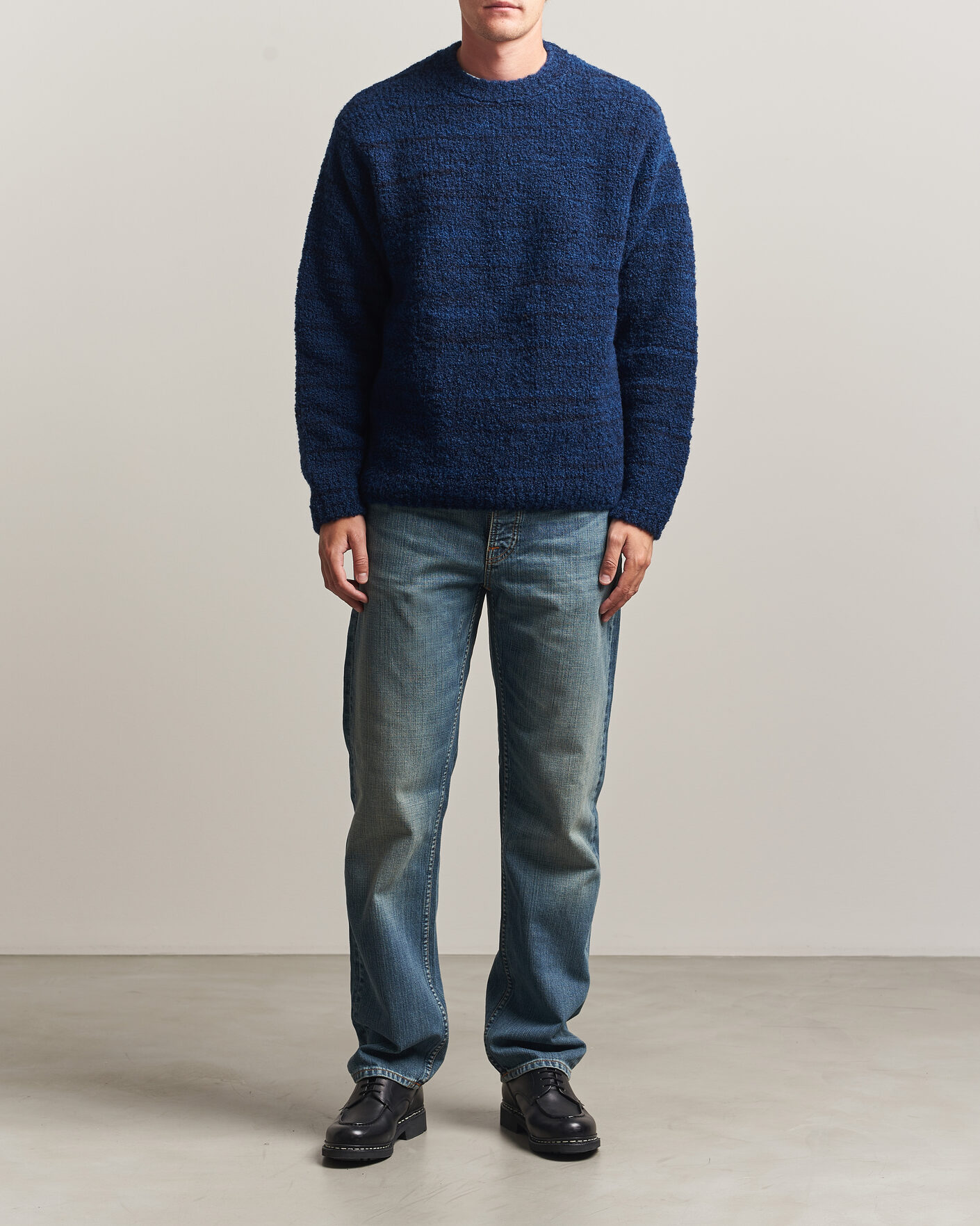 Men | Sweaters & Knitwear | Nudie Jeans | Gurra Bouclé Knitted Sweater Blue Multi