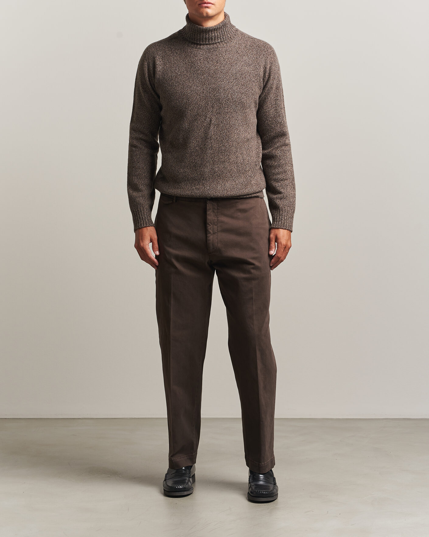 Men | Trousers | Santaniello | Washed Cotton Trousers Brown
