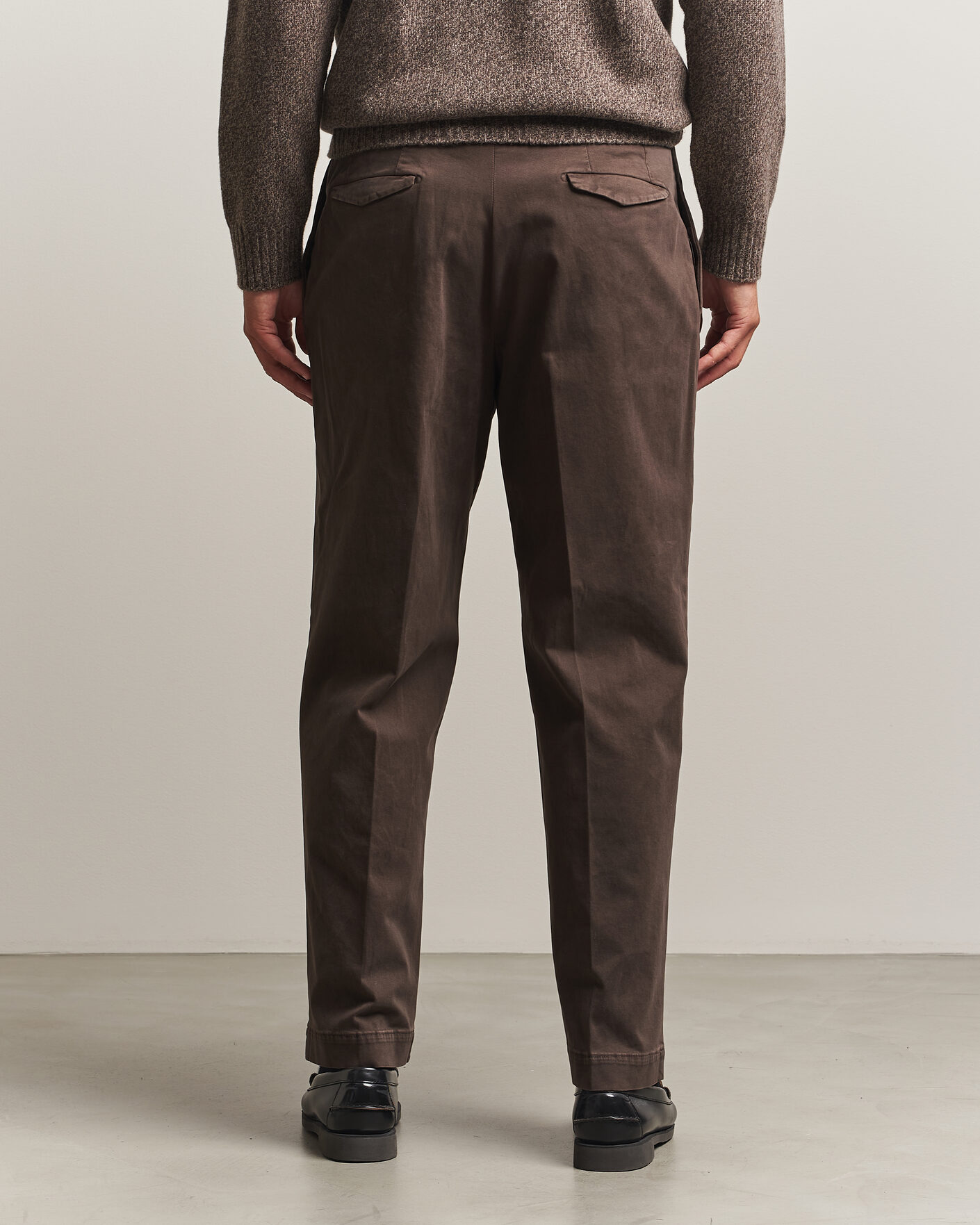Men | Trousers | Santaniello | Washed Cotton Trousers Brown