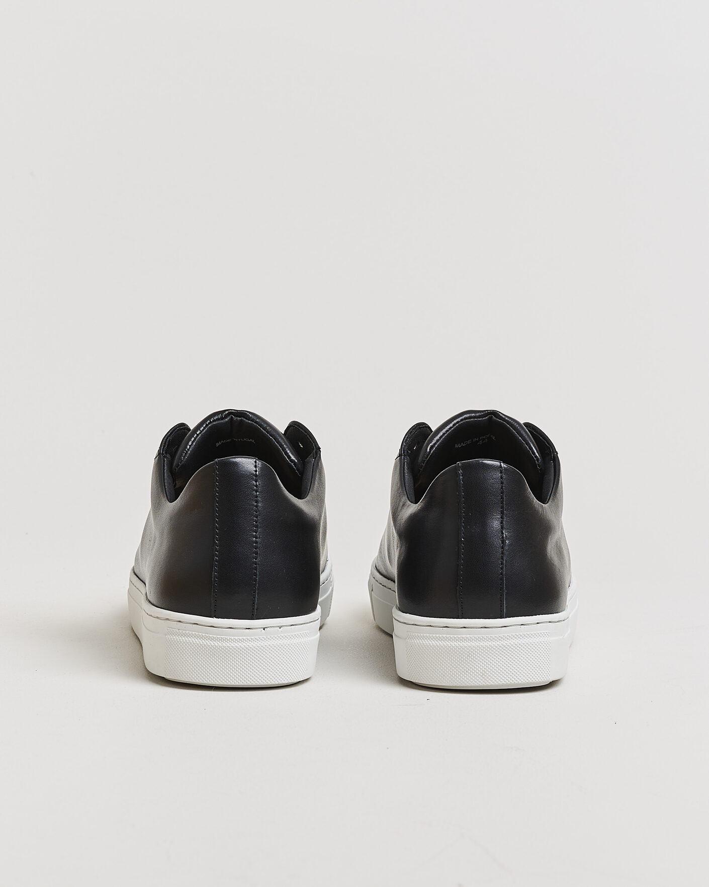 Men | Sneakers | LES DEUX | Signature Leather Sneaker Black