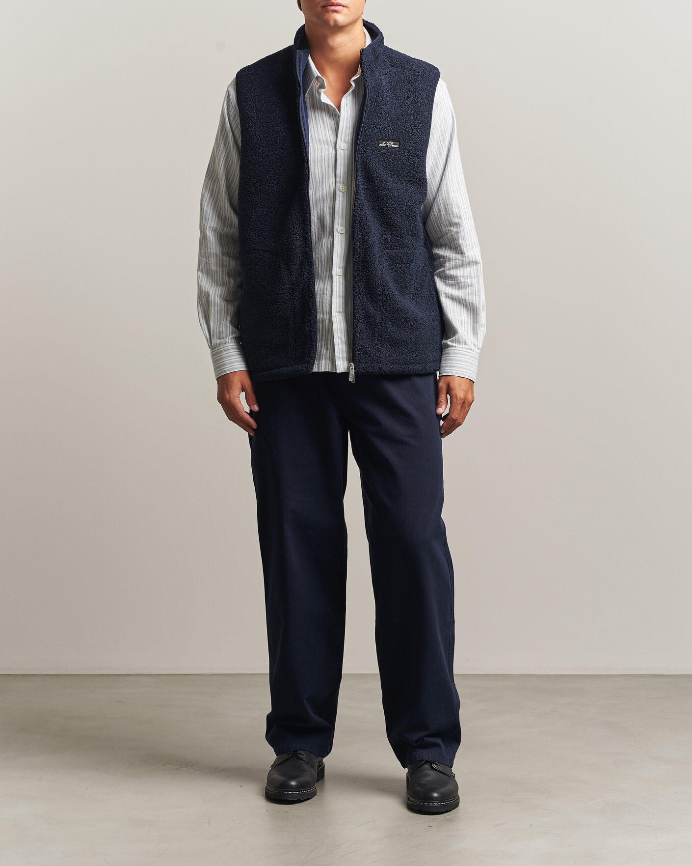 Men | Gilets | LES DEUX | Patch Teddy Vest Dark Navy