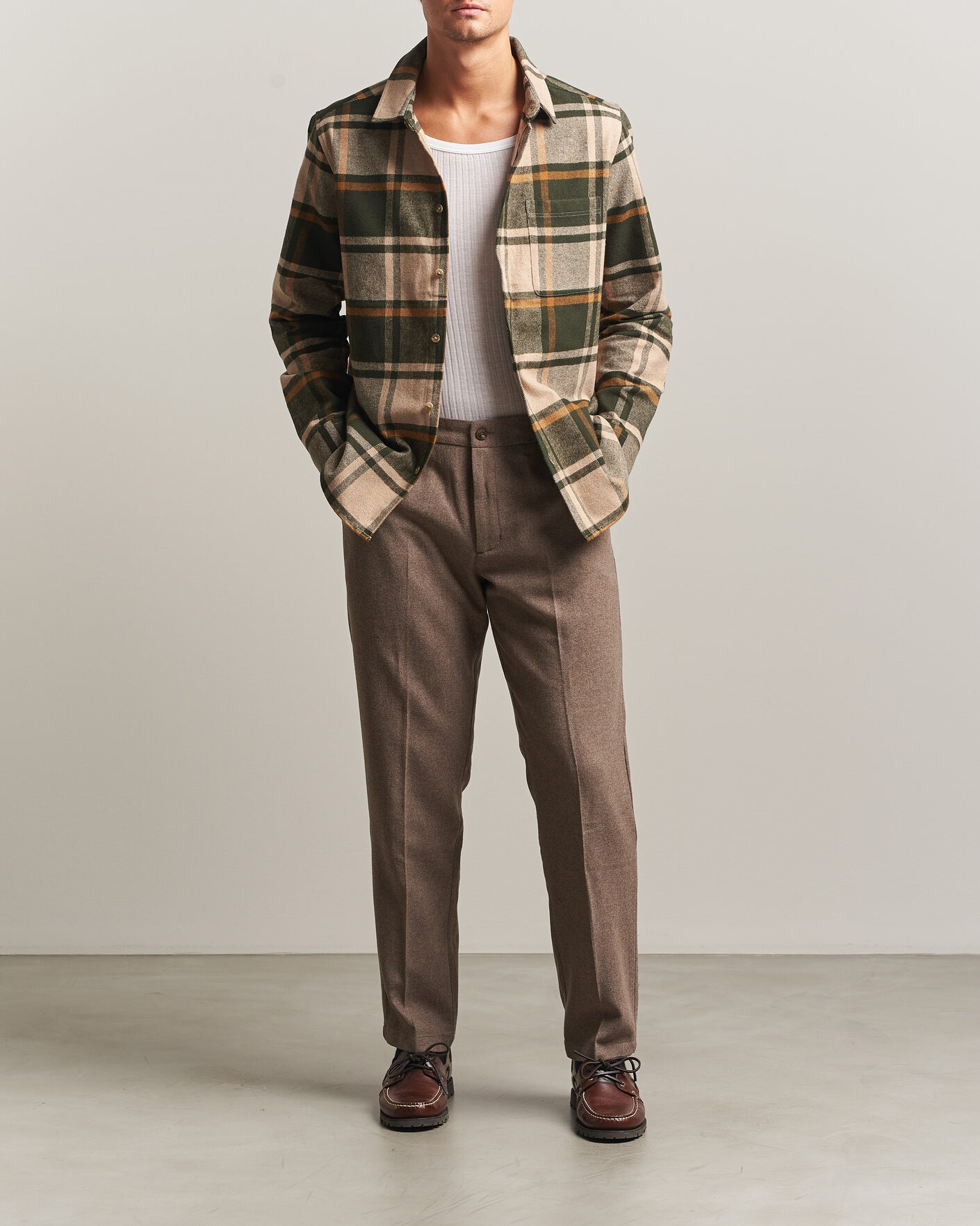 Men | Trousers | LES DEUX | Wool Reg Suit Pants Caribou