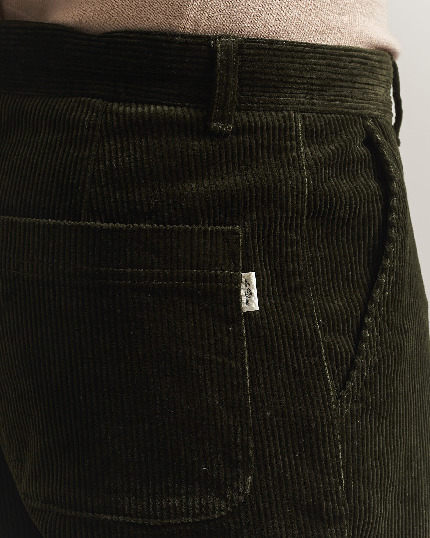 Men | Trousers | LES DEUX | Corduroy Tapered Pants Rosin Green