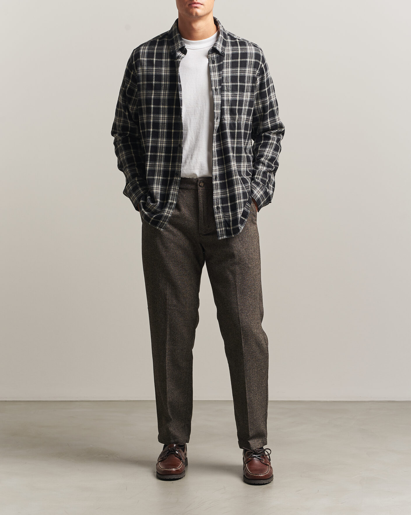 Men | Trousers | LES DEUX | Wool Melange Reg Suit Pants Caribou