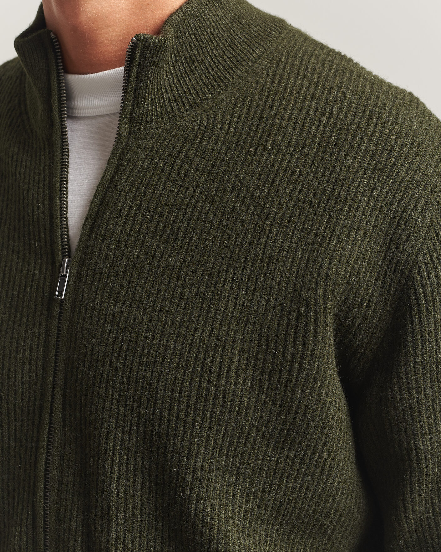Men | Sweaters & Knitwear | LES DEUX | Wool Rib Knitter Zip Rosin Green